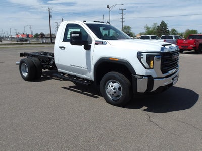 2026 GMC Sierra 3500 HD Chassis Cab Pro