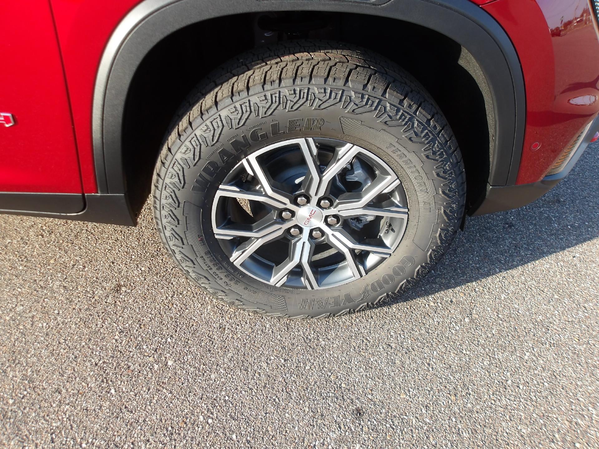 2027 GMC Acadia AT4