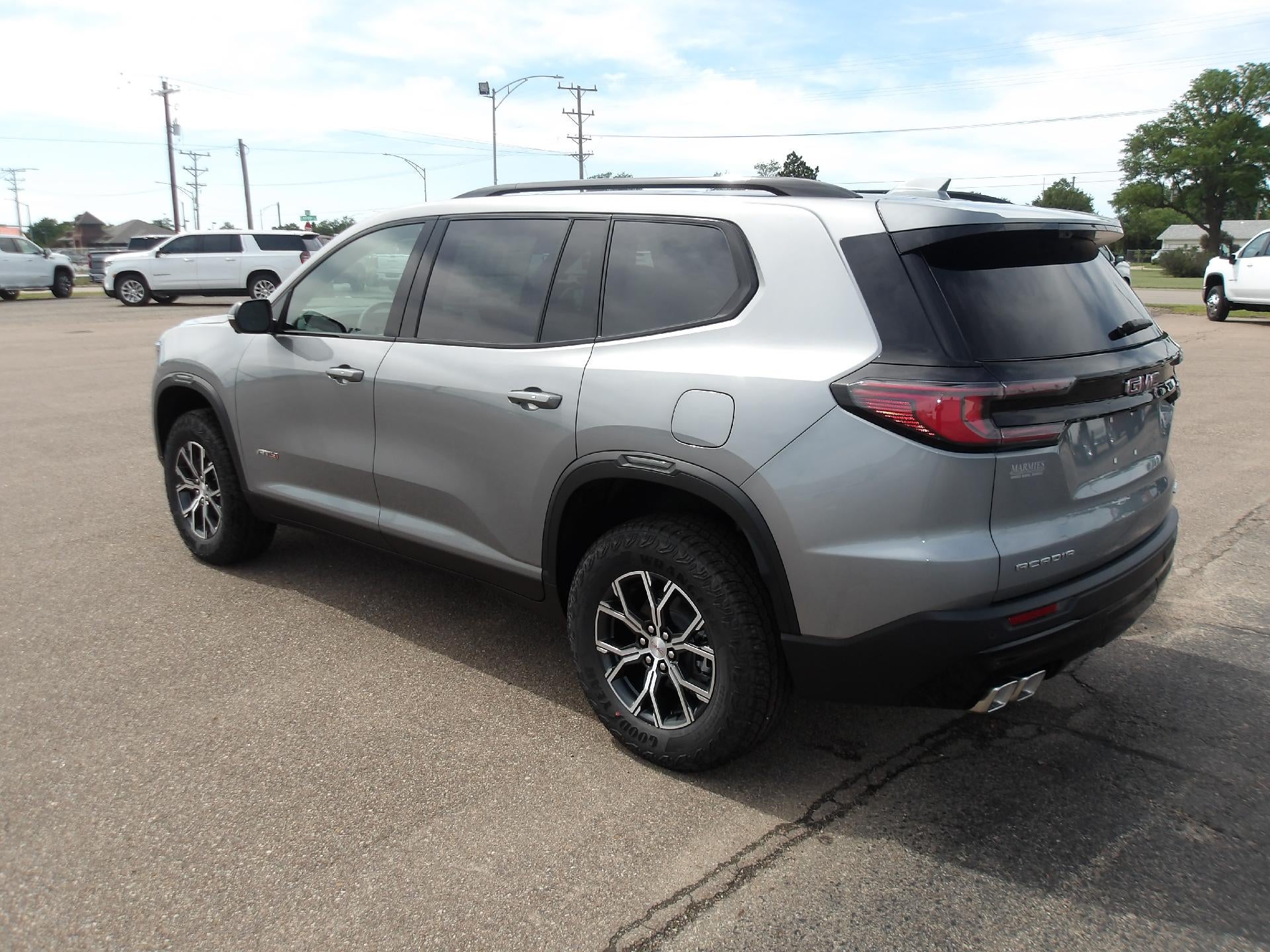 2026 GMC Acadia AT4
