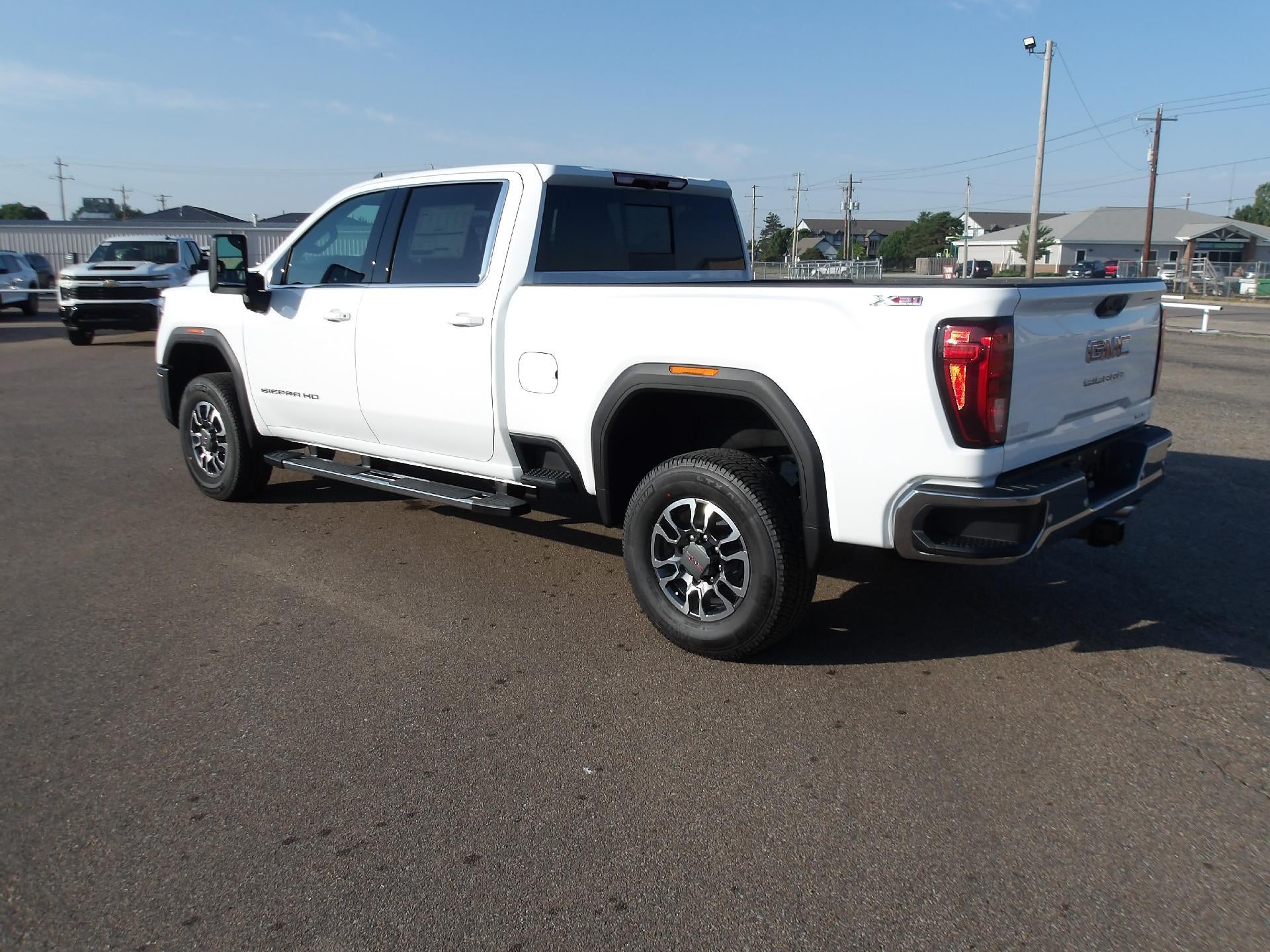2026 GMC Sierra 2500 HD SLE