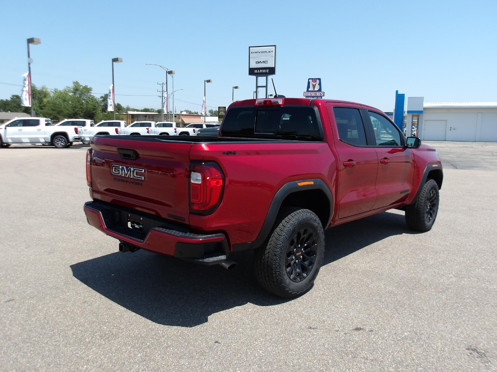 2026 GMC Canyon Elevation
