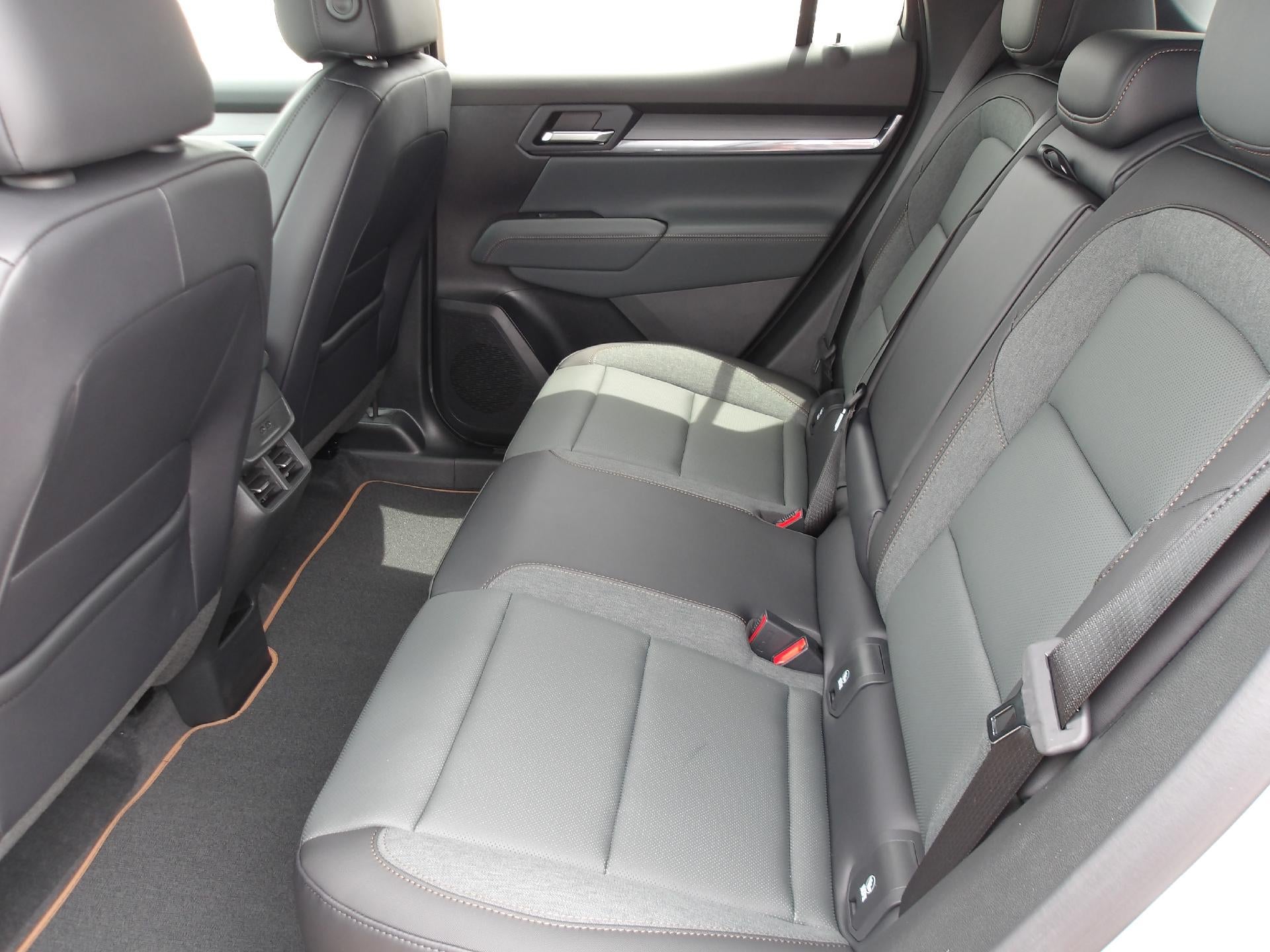 2027 GMC Terrain AWD AT4