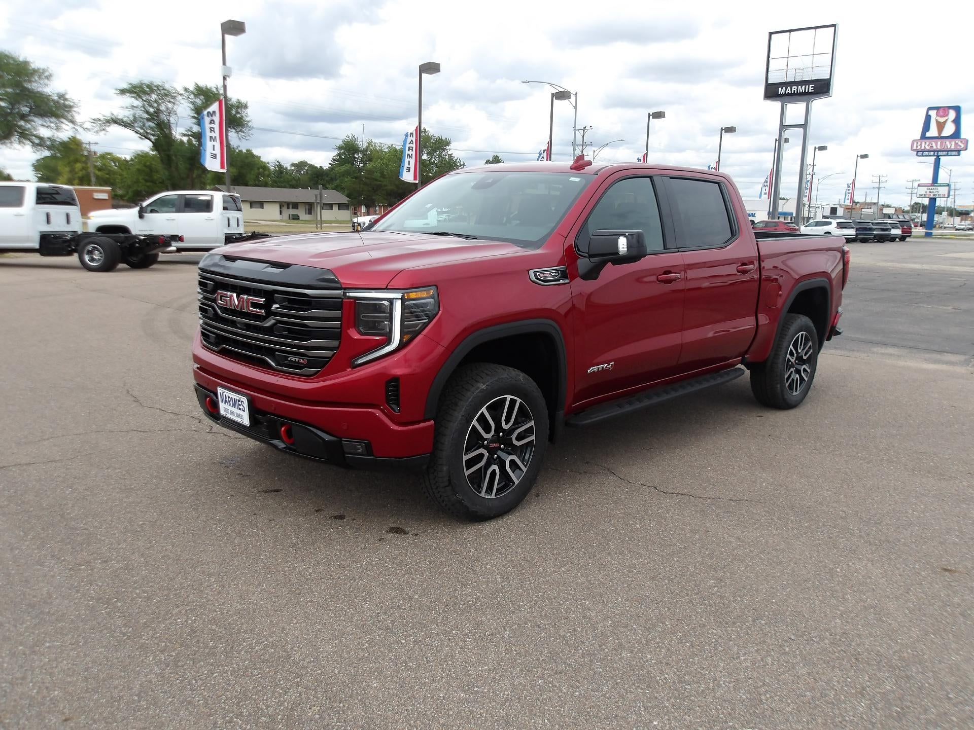 2026 GMC Sierra 4WD Crew Cab Short Box AT4's photo