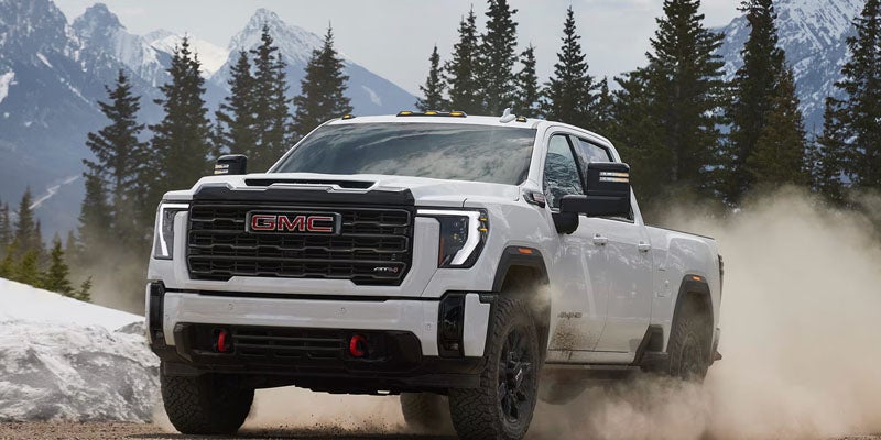 2026 GMC Sierra 2500 Strength, luxury